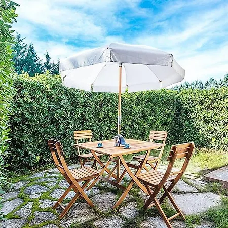 In Sleeps 3 With Air Con * Santa Caterina Dello Ionio Marina